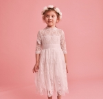 boho festklänning, spetsklänning barn, Bohemia barnklänning, vit spetsklänning flickor, elegant barnklänning, barnkläder ceremonier, flickkläder speciella tillfällen, barnmode, festkläder barn, barnklänning spets