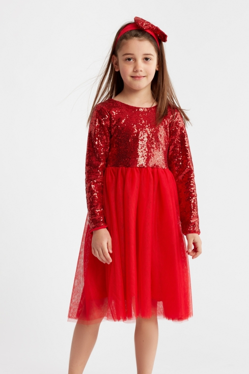 Ana barnklänning röd, paljettklänning barn, festklänning barn, barnklänning för speciella tillfällen, julklänning barn, barnbröllopsklänning, tiullklänning barn, barnkläder fest, barnmode, barnklänning med paljetter