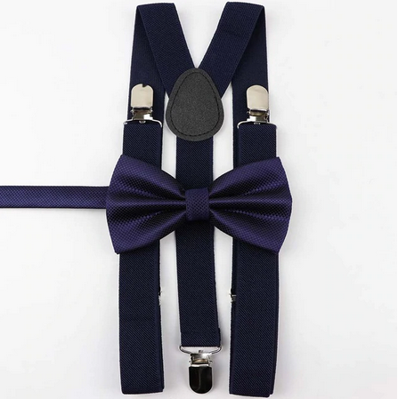 pojkset, hängslen för pojkar, fluga för pojkar, barnkläder för speciella tillfällen, marinblå hängslen, marinblå fluga, elegant pojkläder, barnkläder online