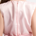 Alice barnklänning, festklänning barn, magisk barnklänning, blombladsapplikation, barnmode, speciella tillfällen barnklänning, säker barnklänning, andningsbar barnklänning, tyll barnklänning