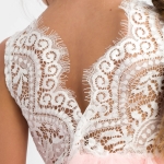 änglaklänning, flickklänning, tutuklänning, spets och tyll, eleganta barnkläder, barnmode, festklänning för flickor, dansklänning för barn, klänning med pärlbroderi, barnkläder online