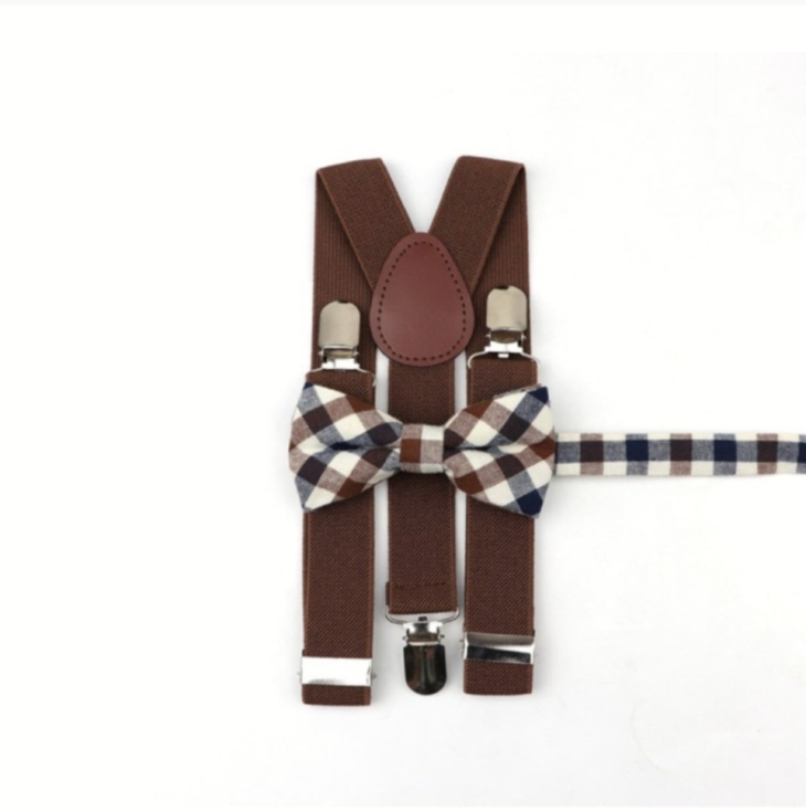 Pojkset i Boho-Stil, Bruna Hängslen, Bruna Fluga, Boho Barnkläder, Barnaccessoarer, Mode för Barn, Kvalitets Barnkläder, Barnkläder för Speciella Tillfällen