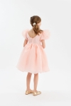 Flickklänning, Rosa Sara, festklänning barn, rosa barnklänning, elegant barnmode, klänning med utskärning, barnkläder online, prinsessklänning