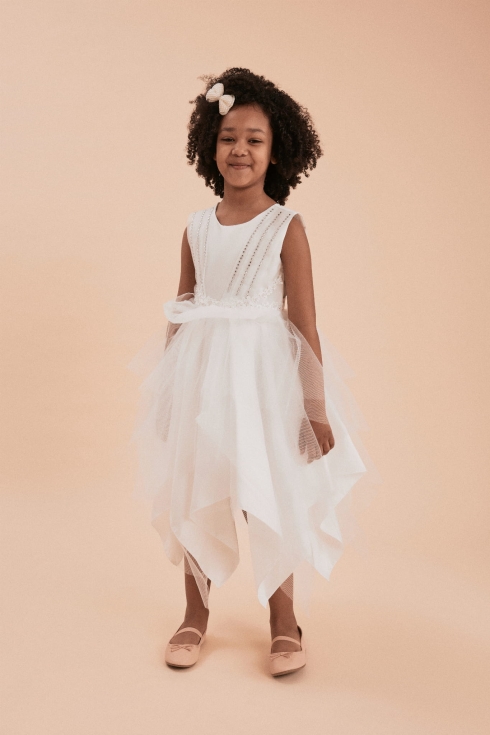 Flickklänning, Vit Pärla Monica, festklänning för flickor, ceremoniklänning, barnkläder, designklänning för barn, första kommunionen, barnmode