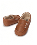 babyskor, bruna babyskor, eleganta babyskor, pojkskor, kvalitetsmaterial, komfort, säkerhet, speciella tillfällen, mjuk konstruktion, storlekar för babyskor