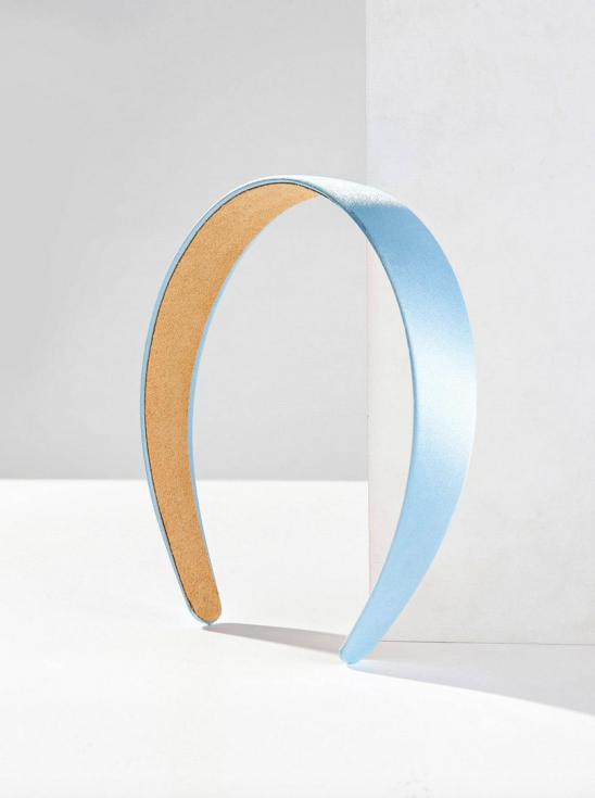 blått hårband, eleganta hårband, flickhårband, satin hårband, bekvämt hårband, hårtillbehör för flickor, barnmode, stilfullt barnaccessoar, praktiskt hårband, barnkläder