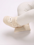 bebisskor, vadderade bebisskor, babyskor, barnskor, beige bebisskor, höst- och vinterskor, mjuka barnskor, bebisskor med björn, bebis komfortskor, babyskor Sverige